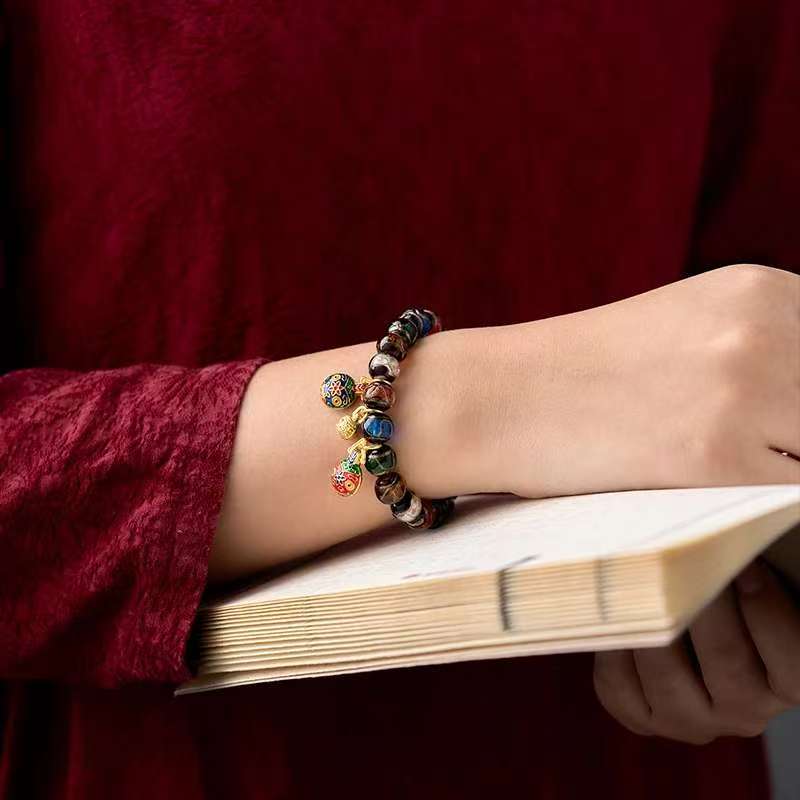 [Kaiguang Holy Relic] White Dragon View Millennium God of Wealth Incense Gray Glass Bracelet | Ancient Gold Swallowing Beast Roasted Blue|Five Elements Energy Transfer