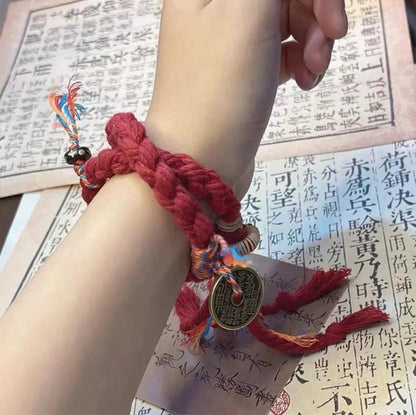 [お守り] 山奇道教の赤い糸のブレスレット | 古代中国の碑文が刻まれた手作りの風水八卦のお守り